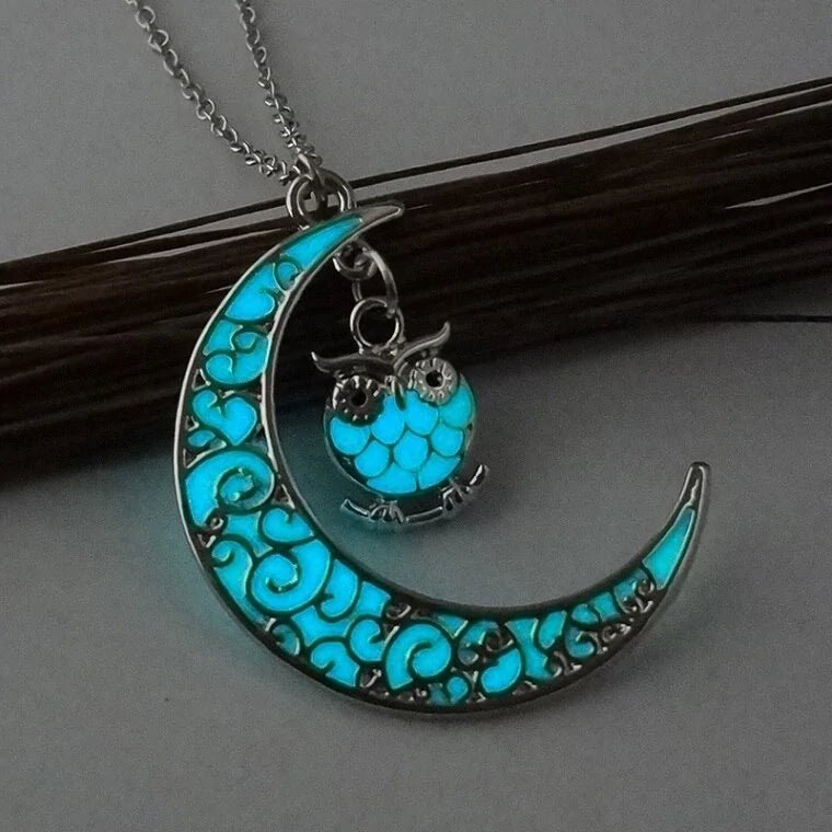 Moon Glowing Necklace - Necklace | Trendark