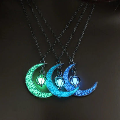 Moon Glowing Necklace - Necklace | Trendark