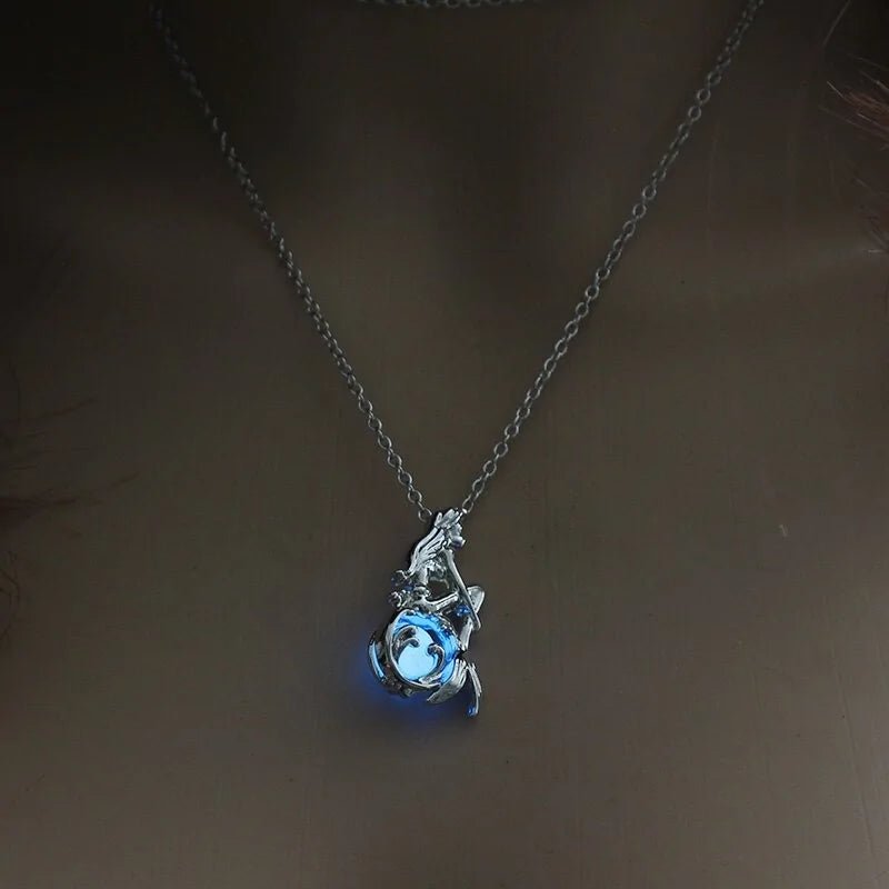 Moon Glowing Necklace - Necklace | Trendark