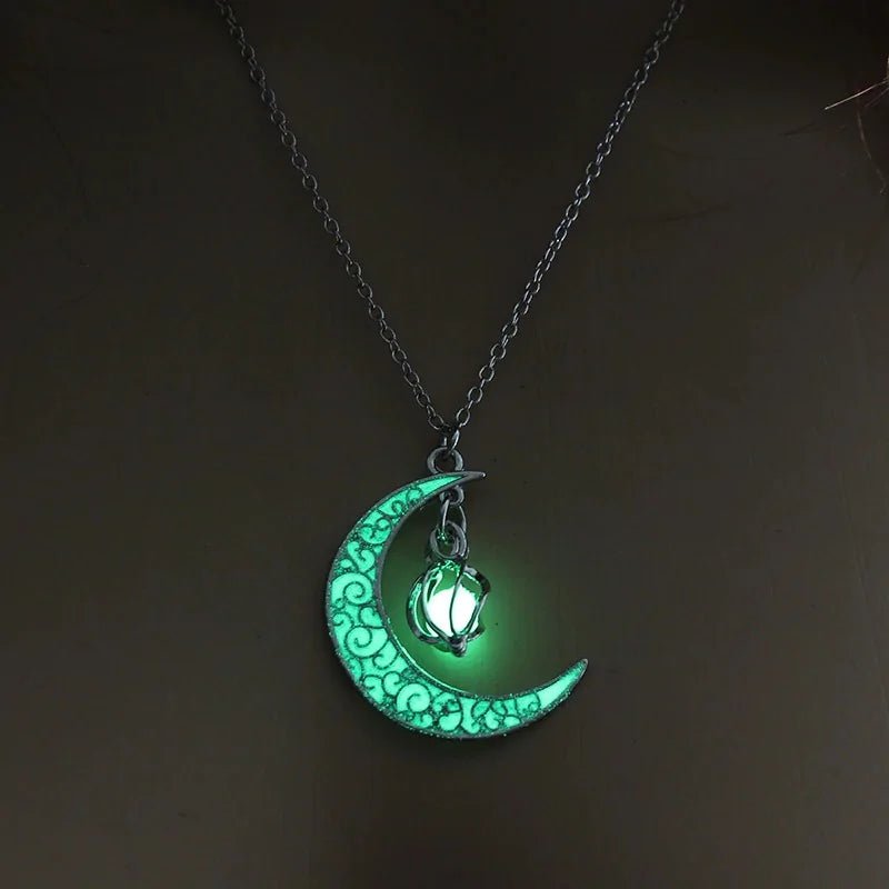 Moon Glowing Necklace - Necklace | Trendark