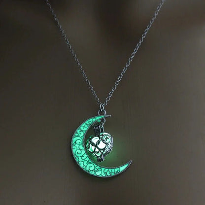 Moon Glowing Necklace - Necklace | Trendark