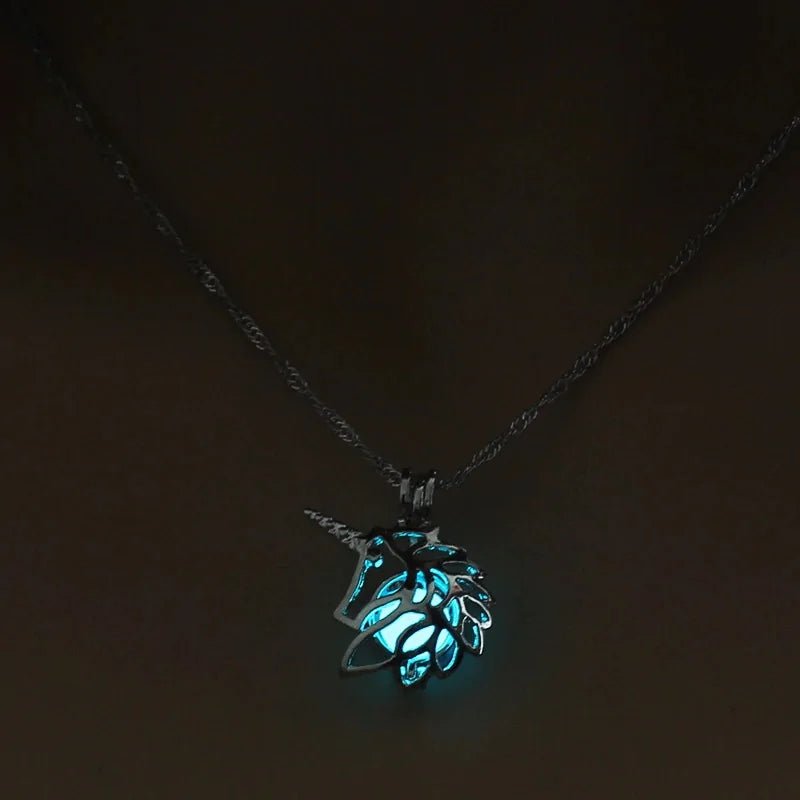 Moon Glowing Necklace - Necklace | Trendark