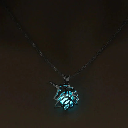Moon Glowing Necklace - Necklace | Trendark